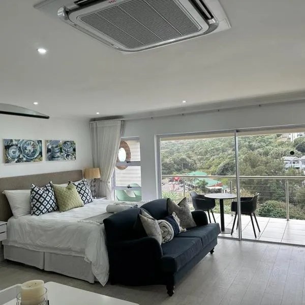 Umdloti Holiday Resort Apartment 514 - Amazing Breaker & Ocean Views, hótel í Umdloti