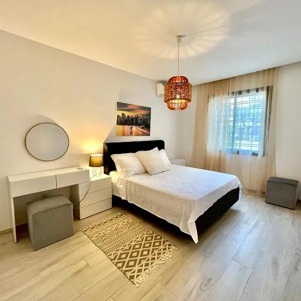 "Luxe Residence" Marsa avec Parking, Hotel in La Marsa
