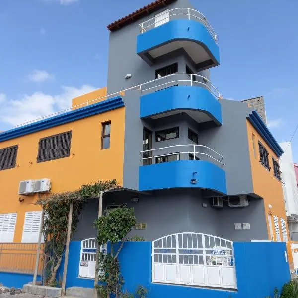 Castelinho Florida, hotel v Espargosu