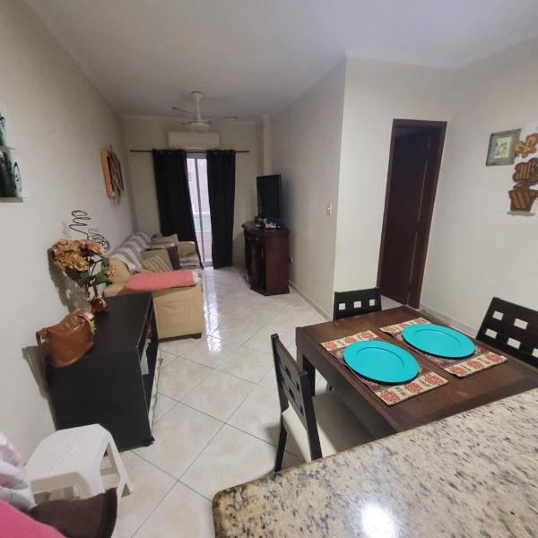 Apto a 50m da praia, com ar condicionado, wifi , portaria 24h - Foto 5