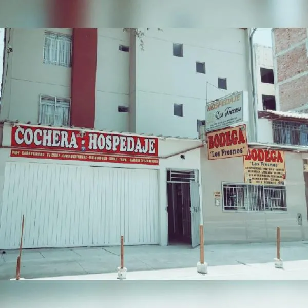 Hospedaje Residencial Los Fresnos - Miraflores Piura, hotel in Piura