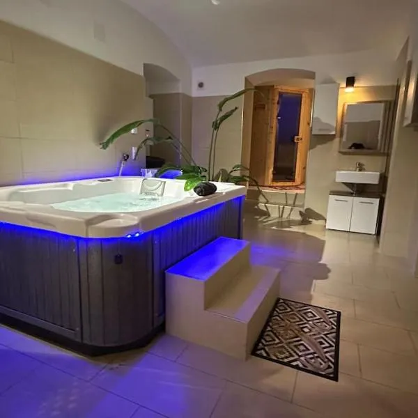 African Paradise with Jacuzzi & Sauna, hotel ve Vídni