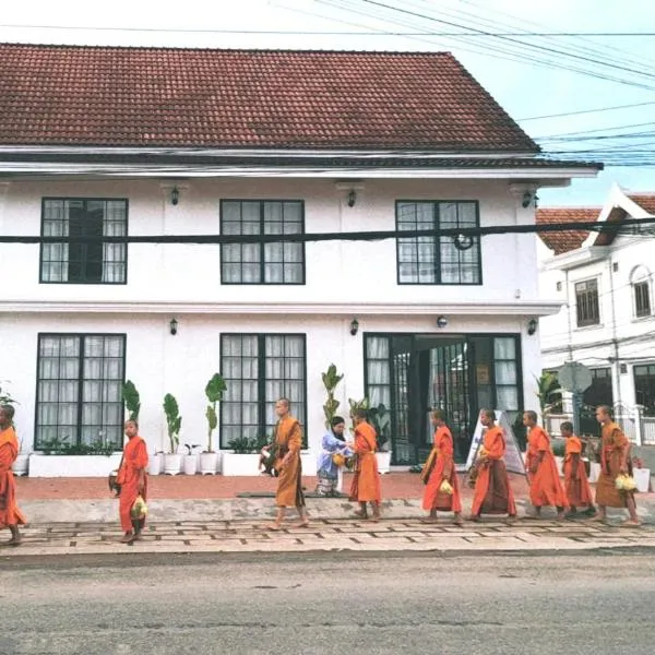 Midnight Blue Guesthouse, hotel v destinaci Luang Prabang