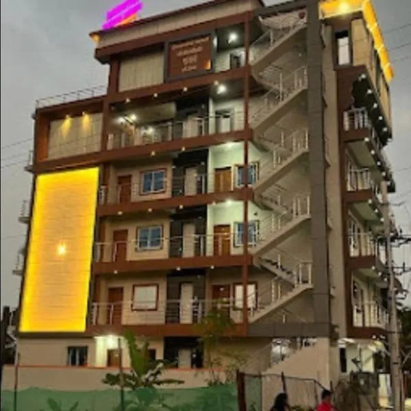 Dhruva Service Apartment, hotel em Bidadi