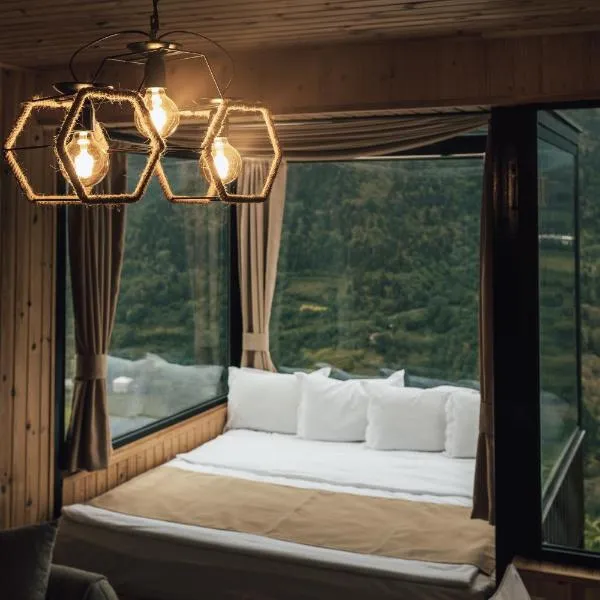 Unique Boutique Hotel Near Batumi โรงแรมในบาทูมิ