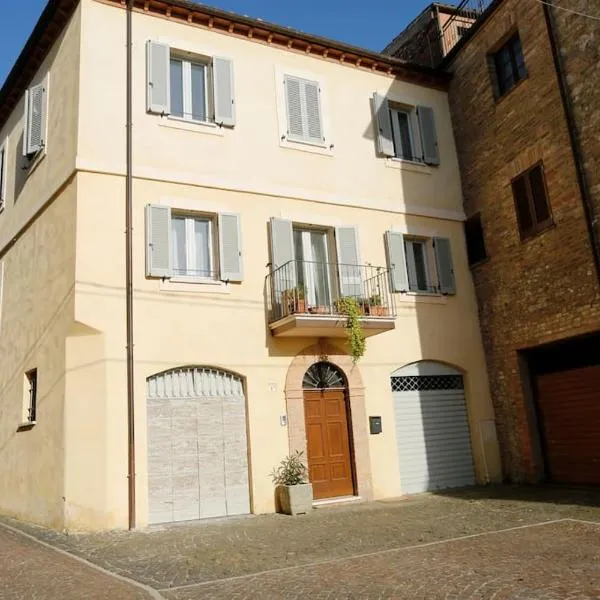 La Casa nel Borgo, hotel in Montecastrilli