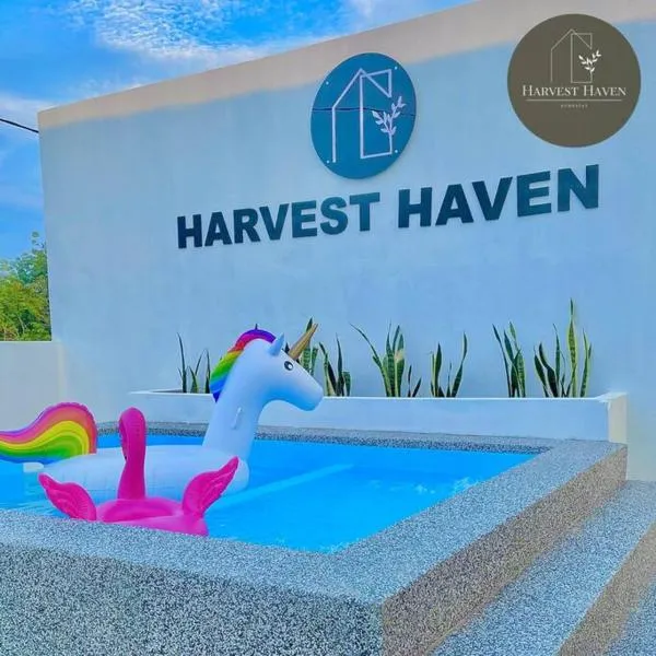 Harvest Haven Homestay, hotel sa Kampong Alor Bakat