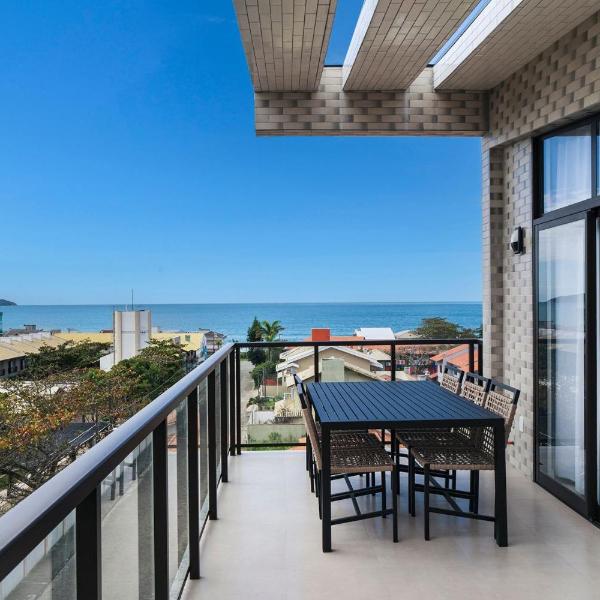 Cobertura duplex com 03 dormitórios e vista mar