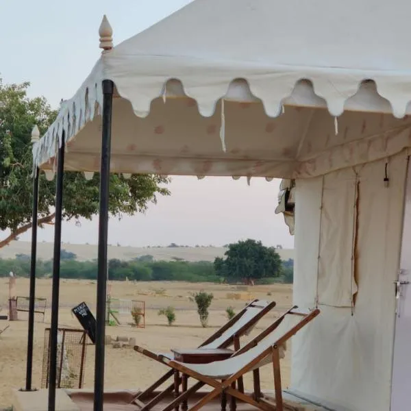 Jaisalmer Safari Base & Camp, hôtel à Kotri