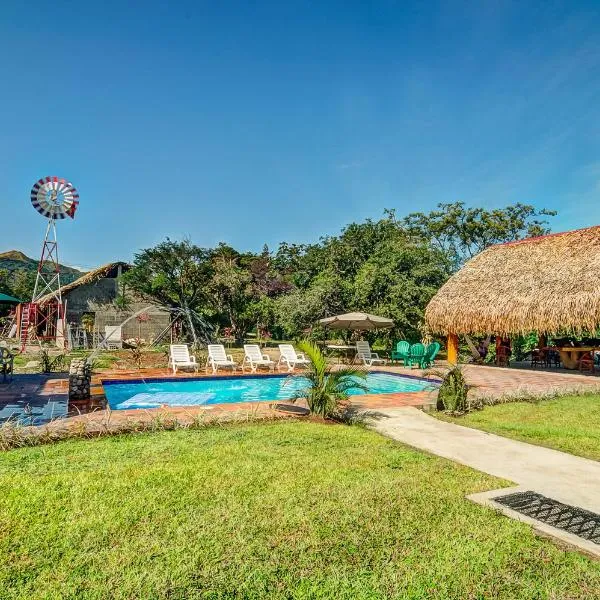 Windmill Hostal, hotel en El Valle de Antón