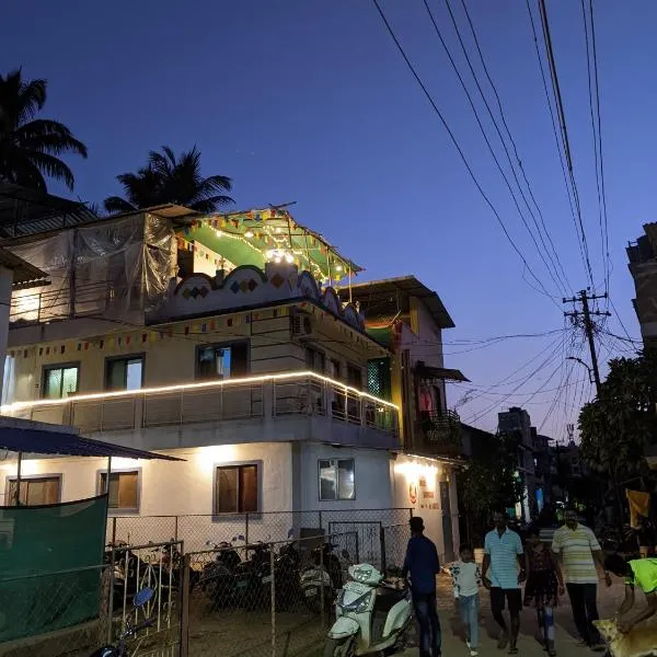 Awaara Backpackers Hostel, Alibag, hotel v mestu Alībāg