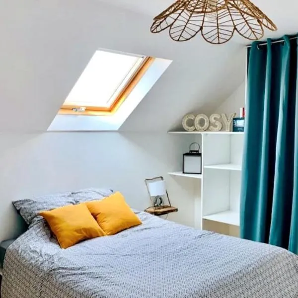 Gîte Le Cosy, T1 à 50m de la mer, centre Ault, hotel in Ault