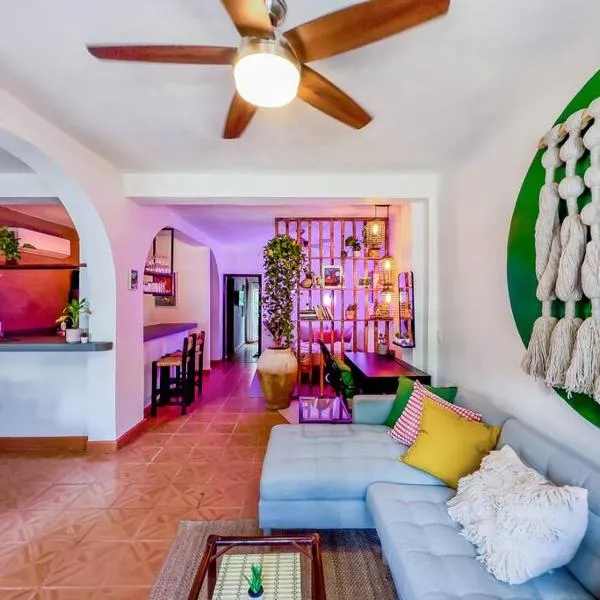 Casa Paloma - Zona Romantica、プエルト・バジャルタのホテル