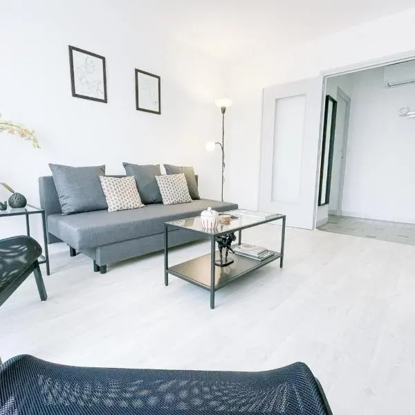 #FV The art of living Clim Rénové, hotel in Saint-Martin-dʼHères