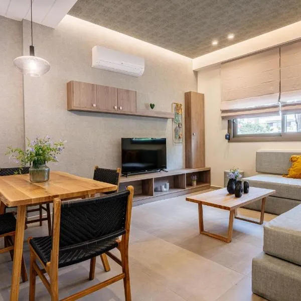 Iasmos Luxury Apartment, hotel in Heraklio Town