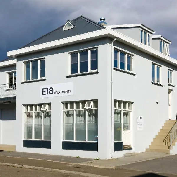 E18 Apartments, hotel en Hróarsstaðir