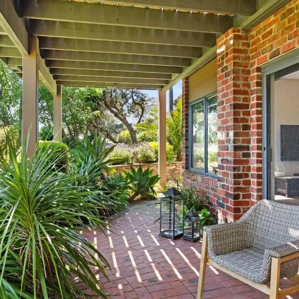 Coastal meets Country at this Ventnor Beach Escape, hotel v destinaci Cowes