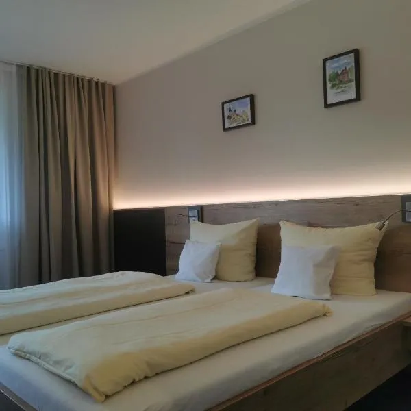 Hotel am Regenbogen, hotel v destinaci Cham