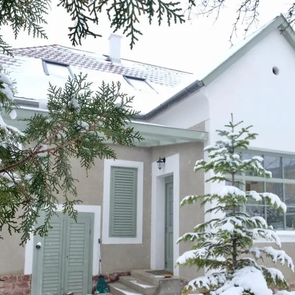 Hatablak Köveskál, khách sạn ở Köveskál