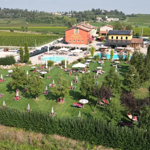 Agriturismo dei Grippi, hótel í Sona