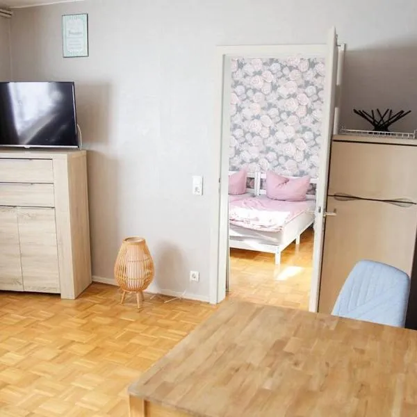 Ferienwohnung Lahntalblick, hotelli kohteessa Weilburg