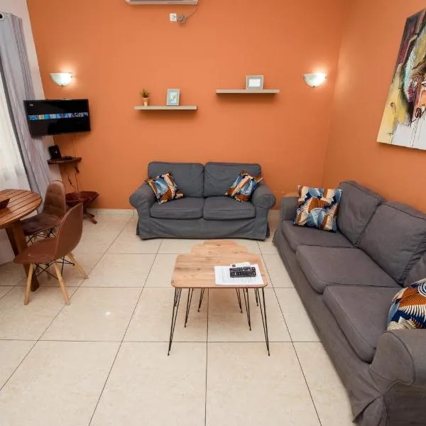Appartement Charmant et Lumineux, hotel v destinaci Pointe-Noire