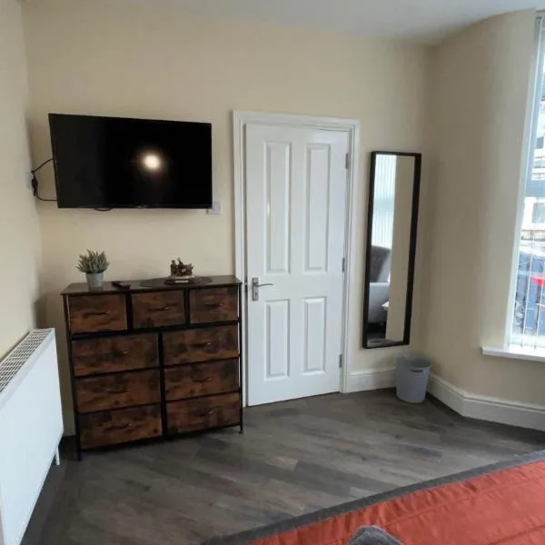 ANFIELD PLACE TO STAY, hotelli Liverpoolissa