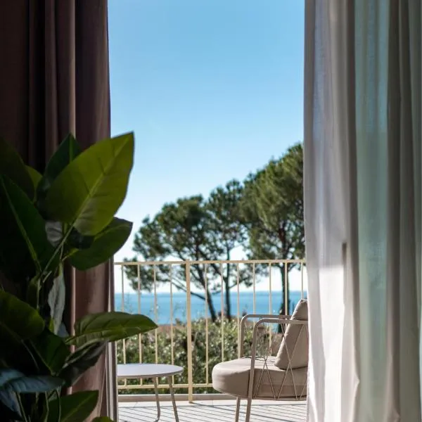 Bed & Breakfast LA HOME and Apartments, hotel en Moniga del Garda