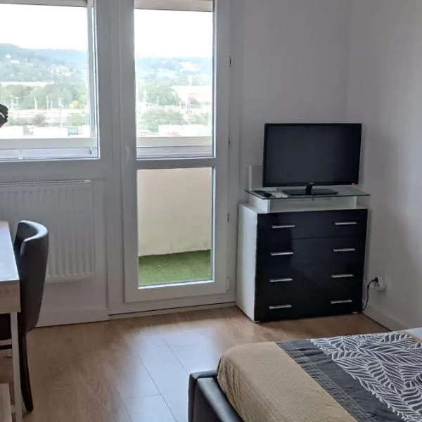 Chambre privé avec loggia chez l'habitant, viešbutis mieste Champigneulles