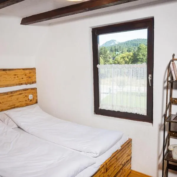 Koliba Ravna planina, hotel in Pale