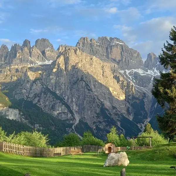 Rifugio La Montanara, hotel v destinaci Molveno