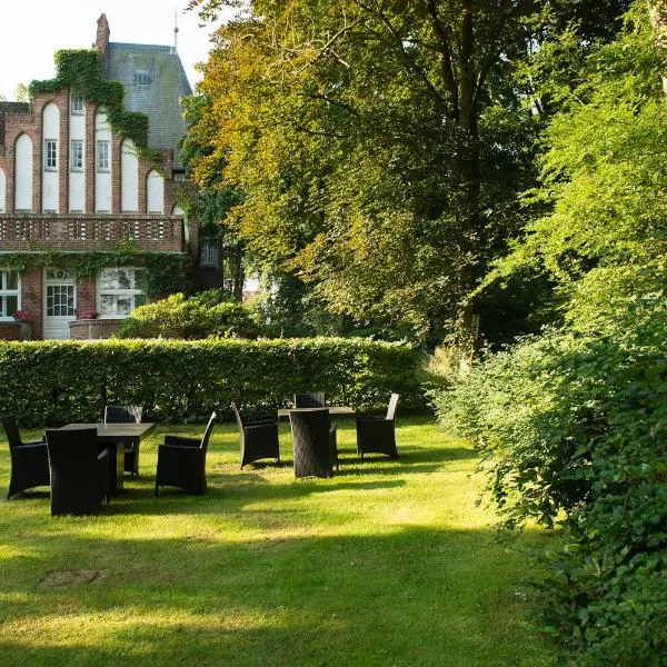 Hotel Gut Bardenhagen: Embsen şehrinde bir otel