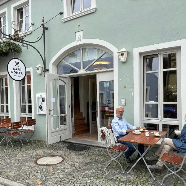 Vinopresso GmbH - Café Römer, hotell i Prichsenstadt