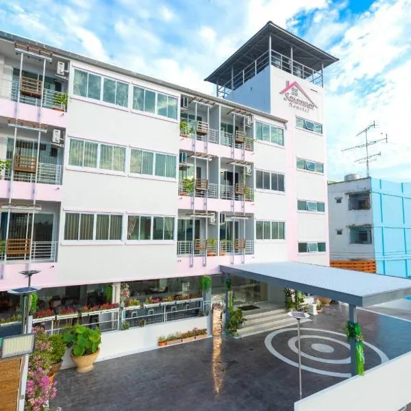 Sananwan Hometel, hotel a Ban Bang Phli Yai