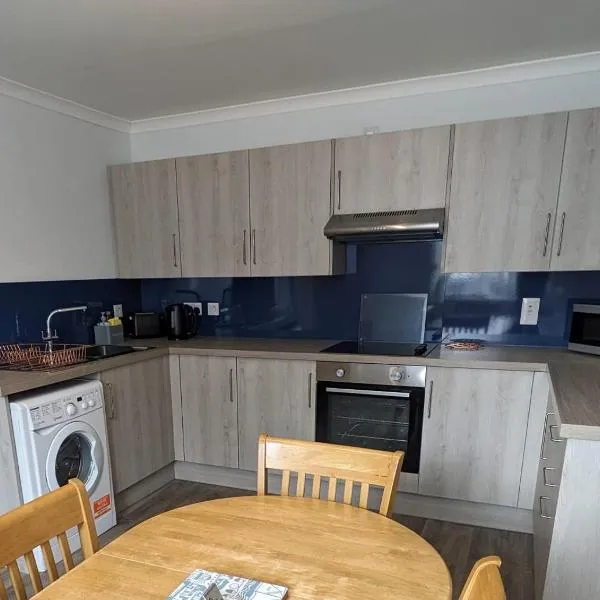 2 Bedroom Townhouse on NC500, Wick, Highland, hotell i Wick