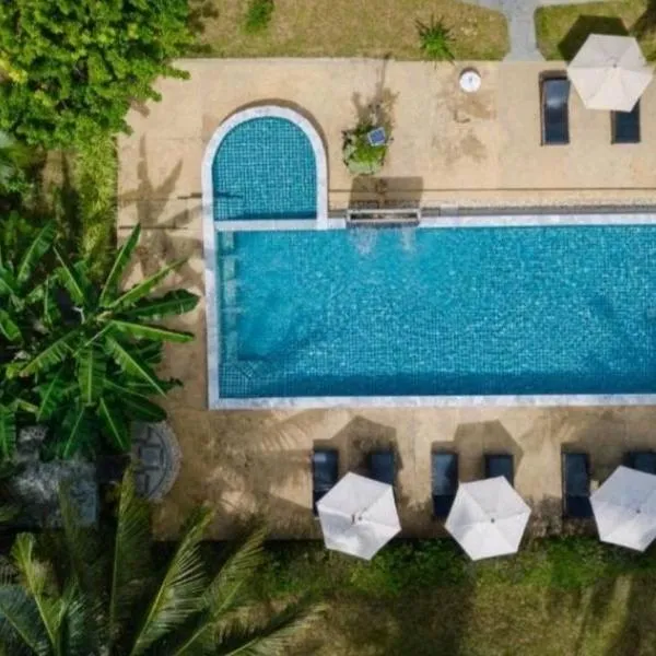 Grandfather Khaolak Resort, hotel in Khao Lak