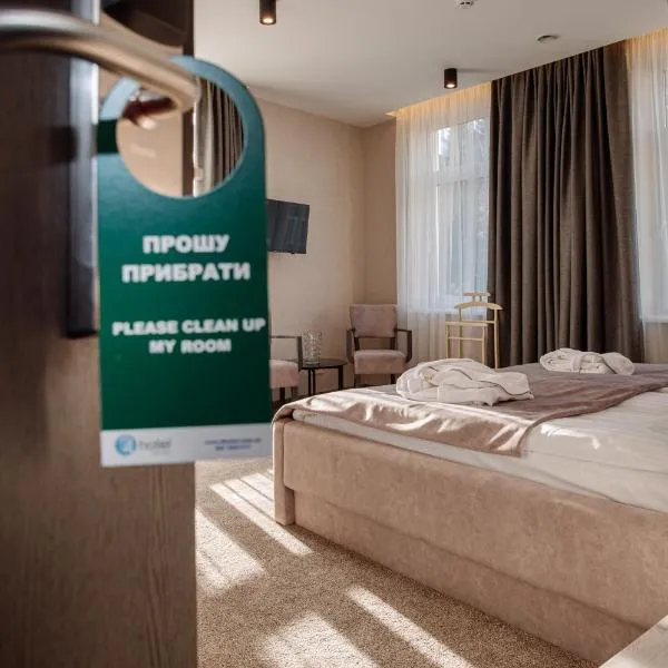 Hotel Boutique Refael, hotel em Truskavets