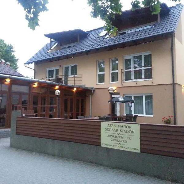 Ádám Apartmanház, hotel a Siófok