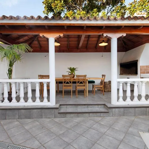 Casa Camino La Estrella, hotel v destinaci Breña Alta