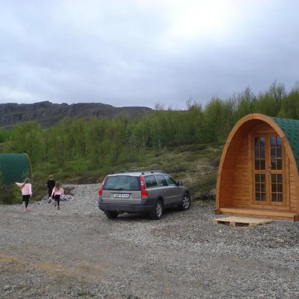 Vinland Camping Pods, hotell i Ásgeirsstaðir