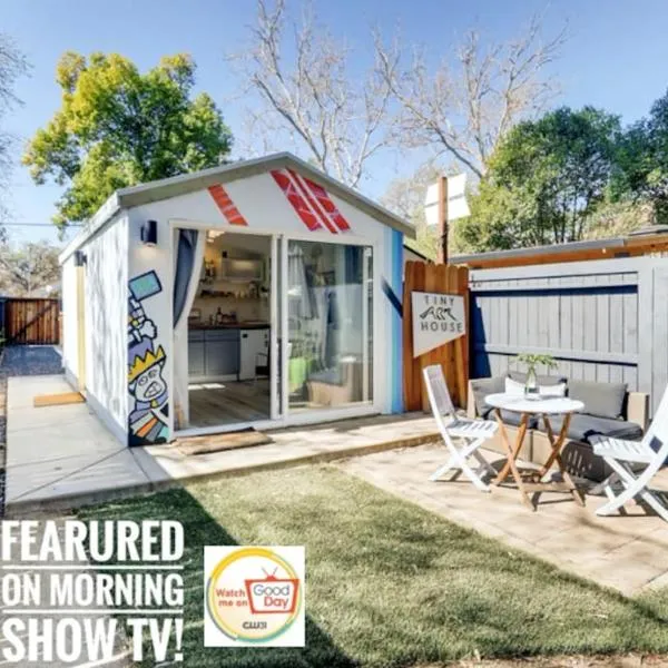 TINY ART HOUSE near the beat, hotel in Sacramento