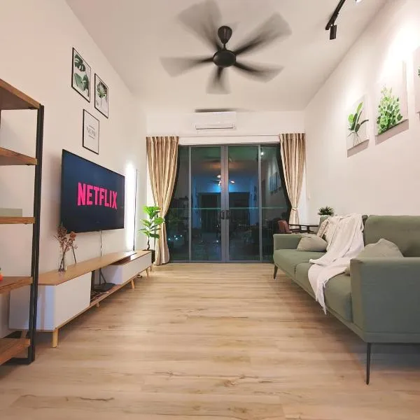 Monstera Meritus Homestay - Penang Butterworth Prai 1-8PAX, hotel v destinaci Perai