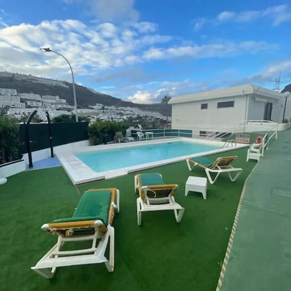 Apartment Montaña Clara & pool, hotel i Mogán