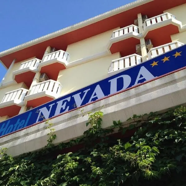 Hotel Nevada, מלון בביביונה