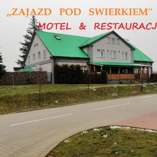 Zajazd Pod Świerkiem, hotel v destinácii Grajewo