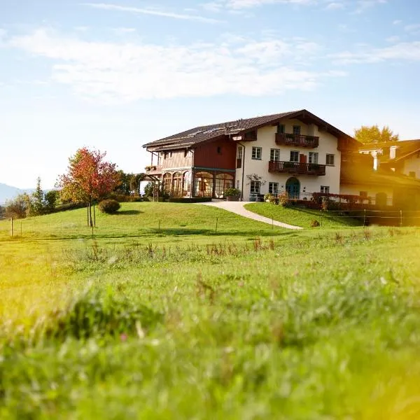 Aschbacher Hof, hotel v destinaci Feldkirchen-Westerham