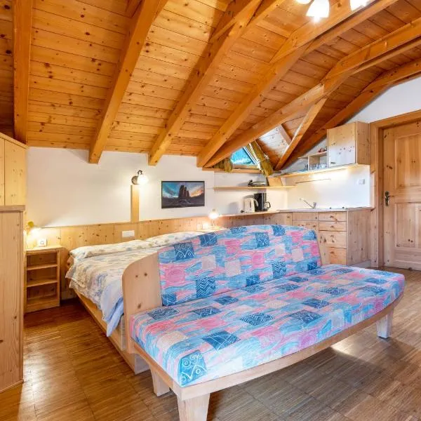 Lindenhof Apt 3, hotel v destinaci Vandoies