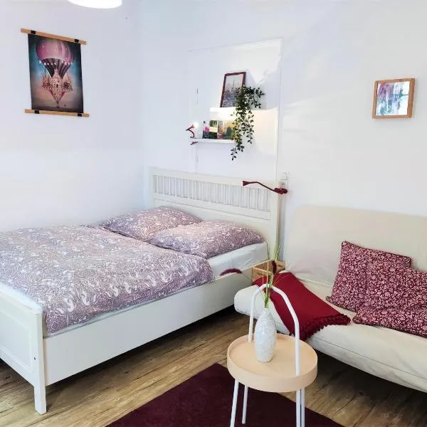 Apartment mit Garten, 10 min zu Fuß in die Koblenzer Altstadt, hotel in Koblenz