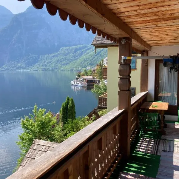 Privatzimmer am See、ハルシュタットのホテル