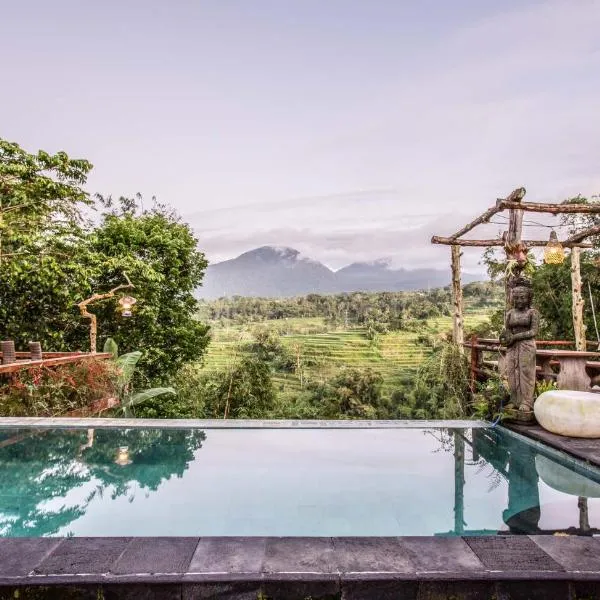 ๋ธ๋๊ตด์ ์์นํ ํธํ
Pondok Nyoman